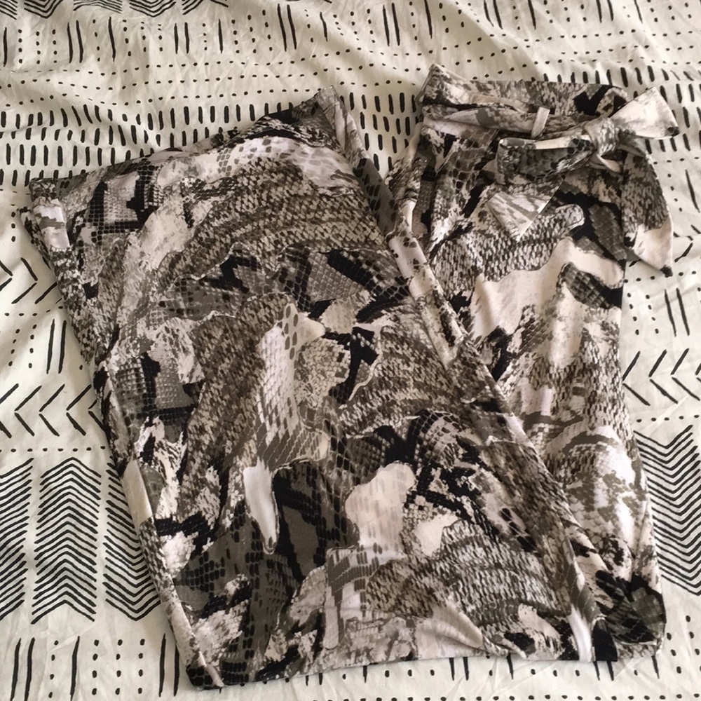 WHBM Wide Leg Pants